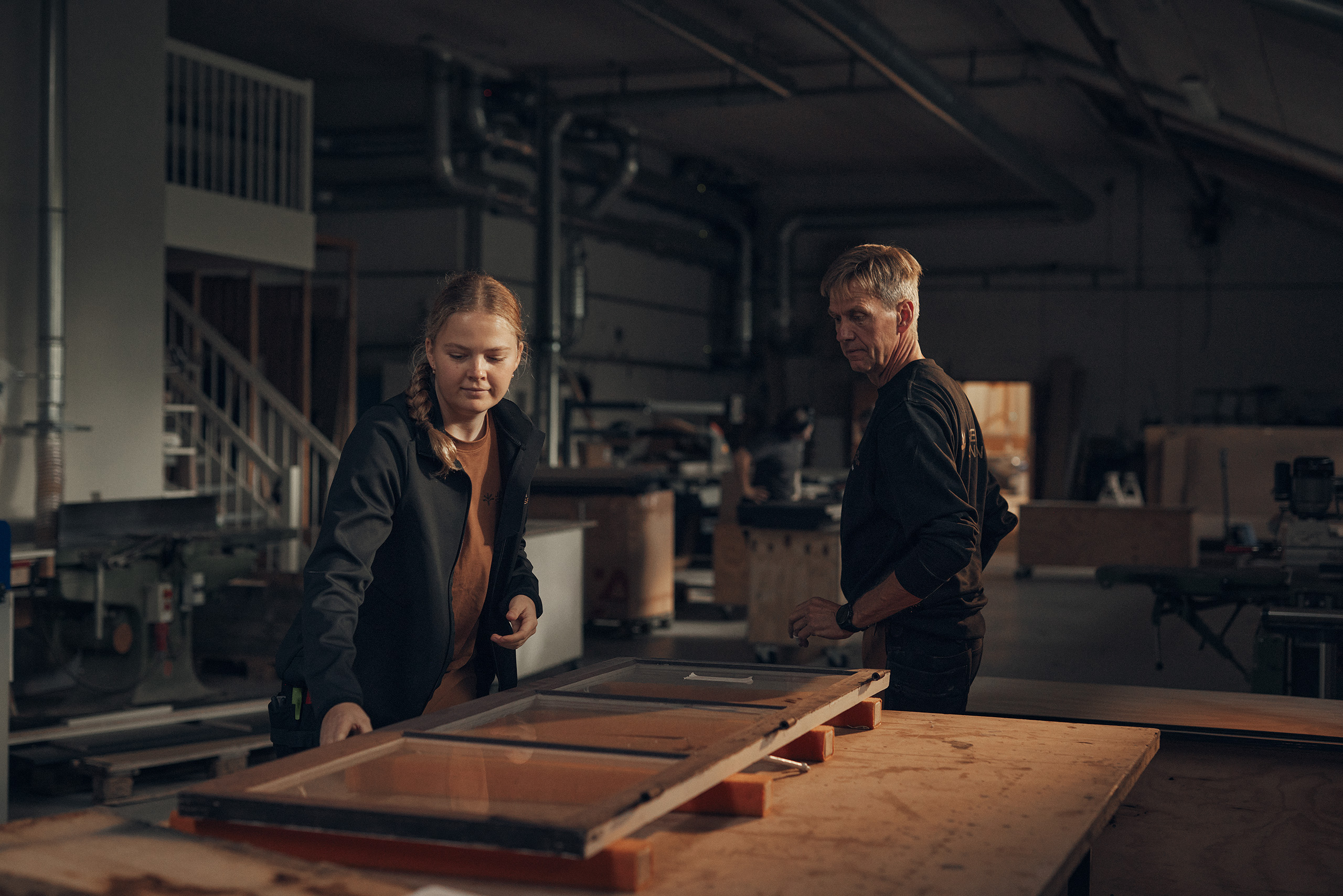 Jørgen Sørensen tømrer på arbejde