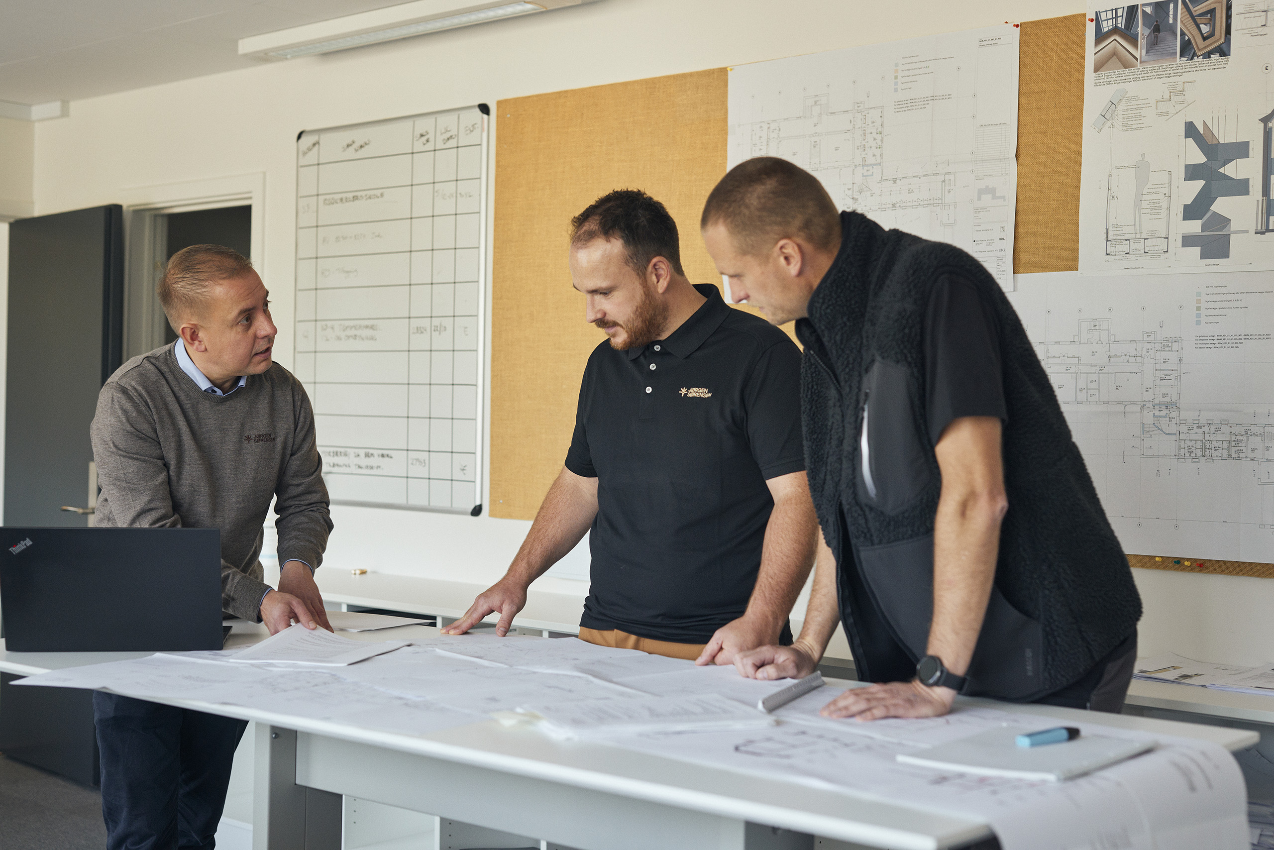 Internt møde om renoveringsprocessen | Jørgen Sørensen